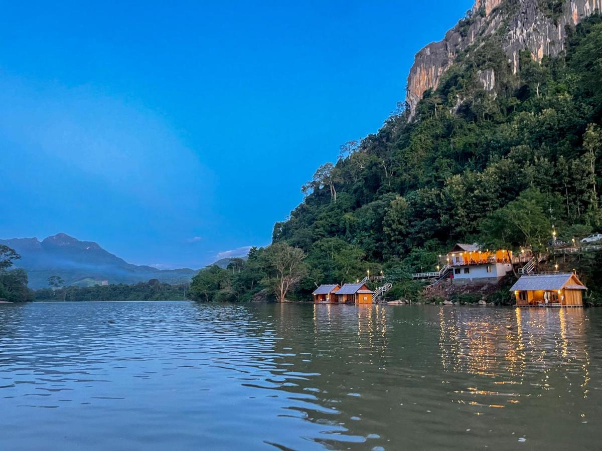 Nongkhiaw The Float House Hotell Eksteriør bilde