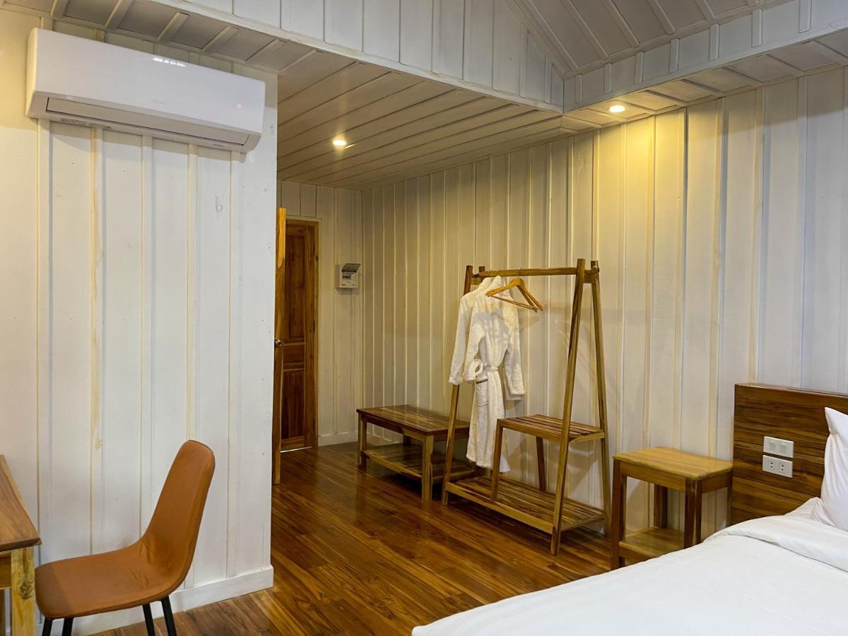 Nongkhiaw The Float House Hotell Eksteriør bilde