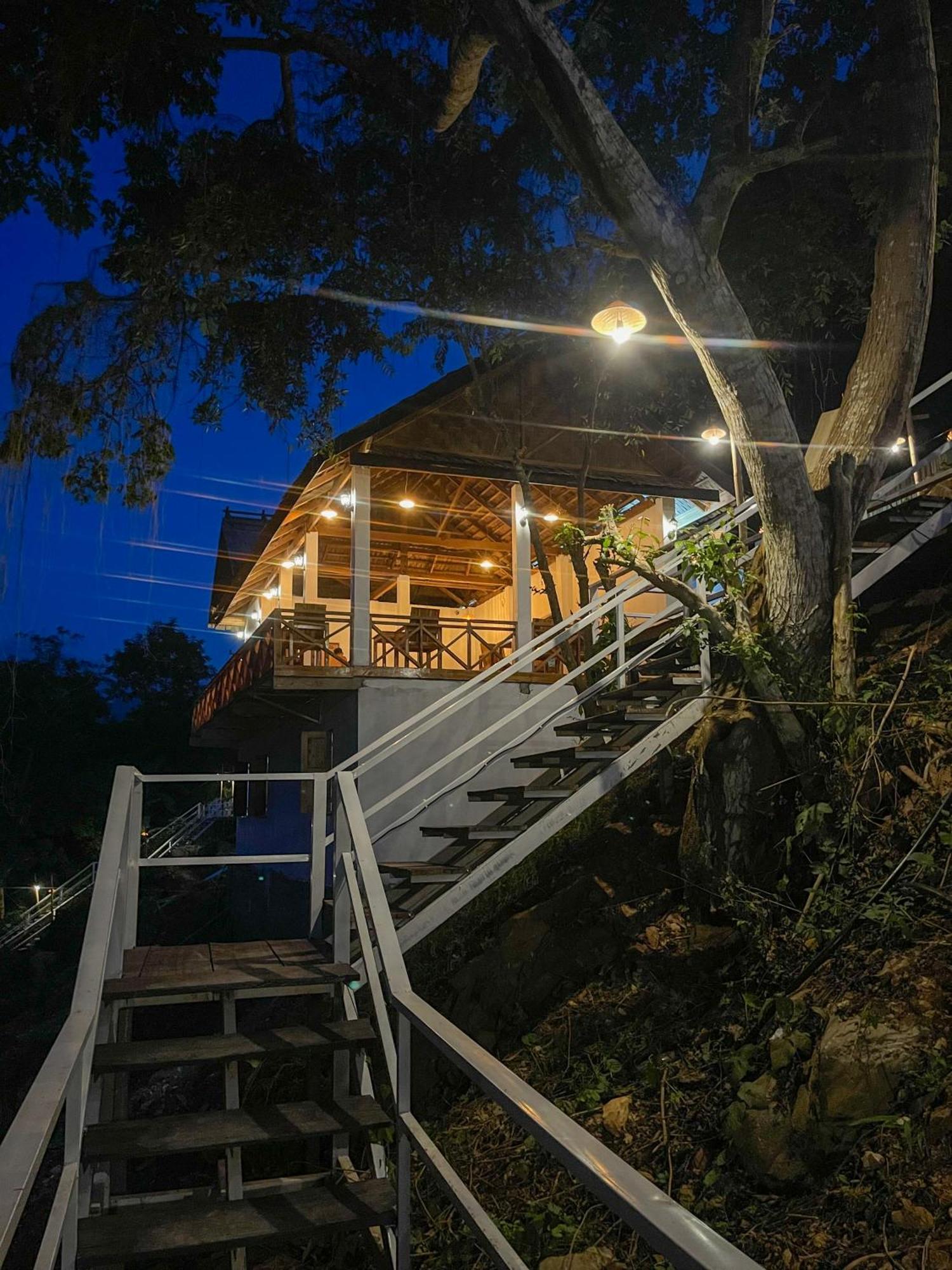 Nongkhiaw The Float House Hotell Eksteriør bilde