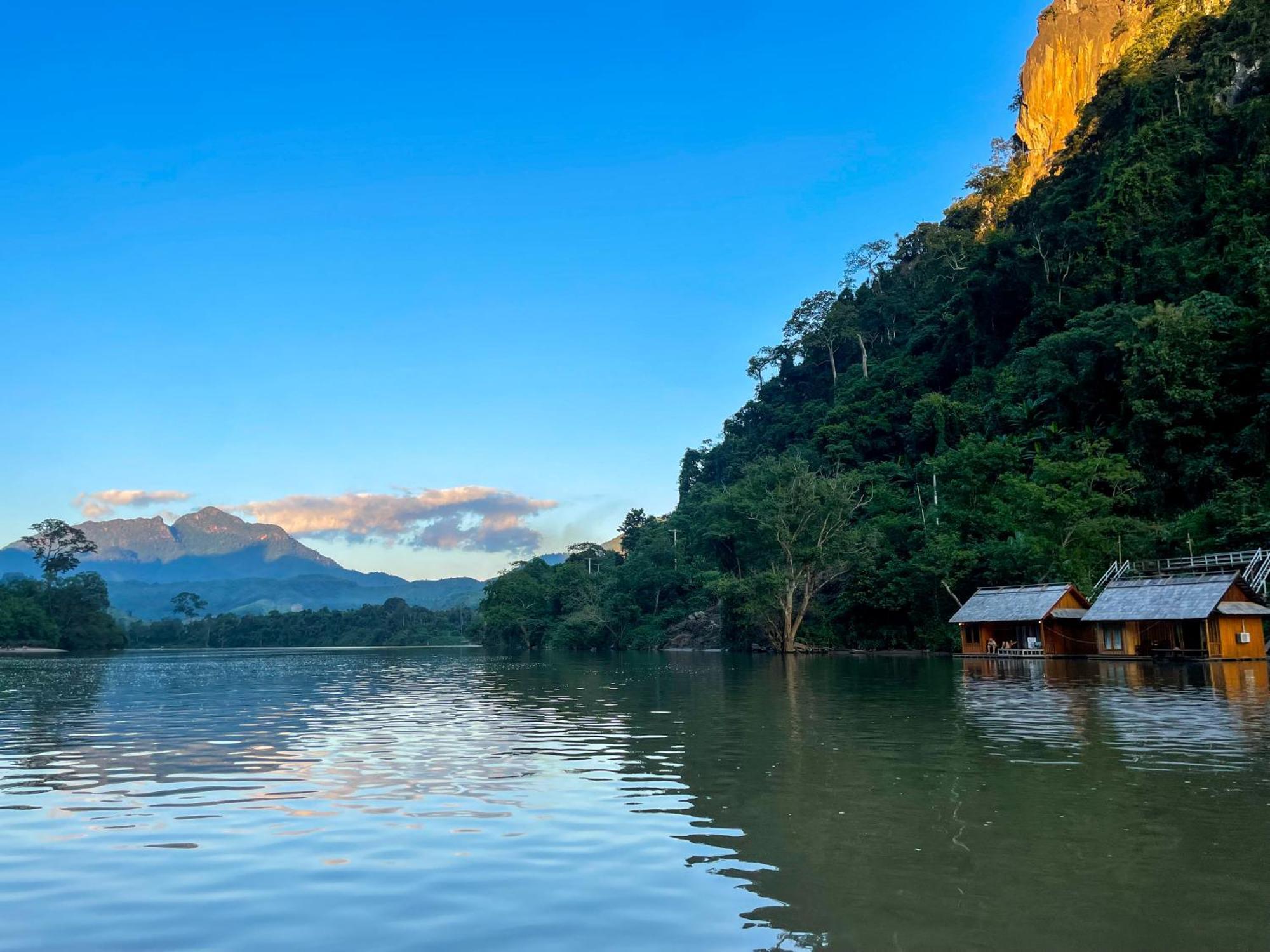 Nongkhiaw The Float House Hotell Eksteriør bilde