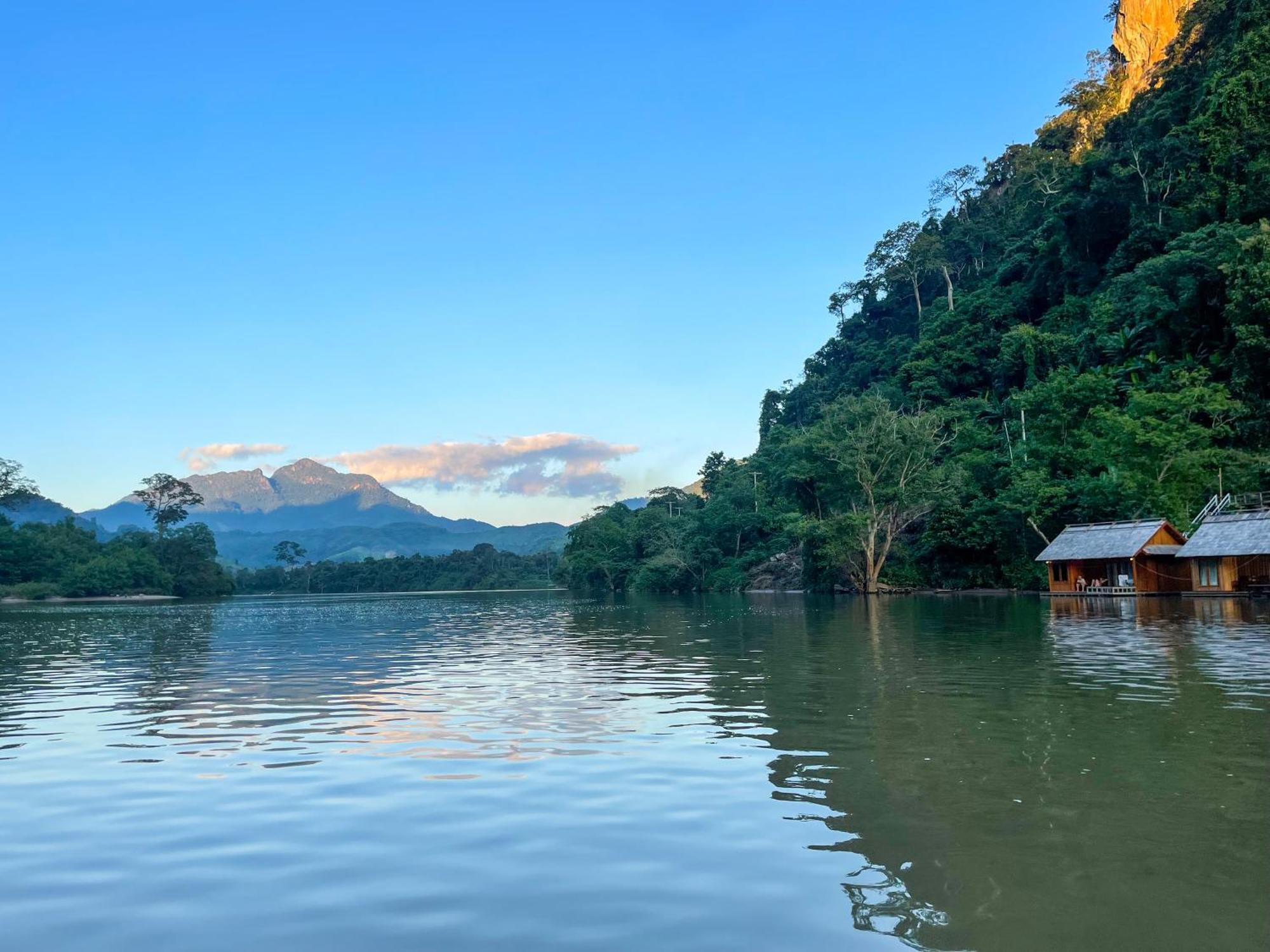 Nongkhiaw The Float House Hotell Eksteriør bilde